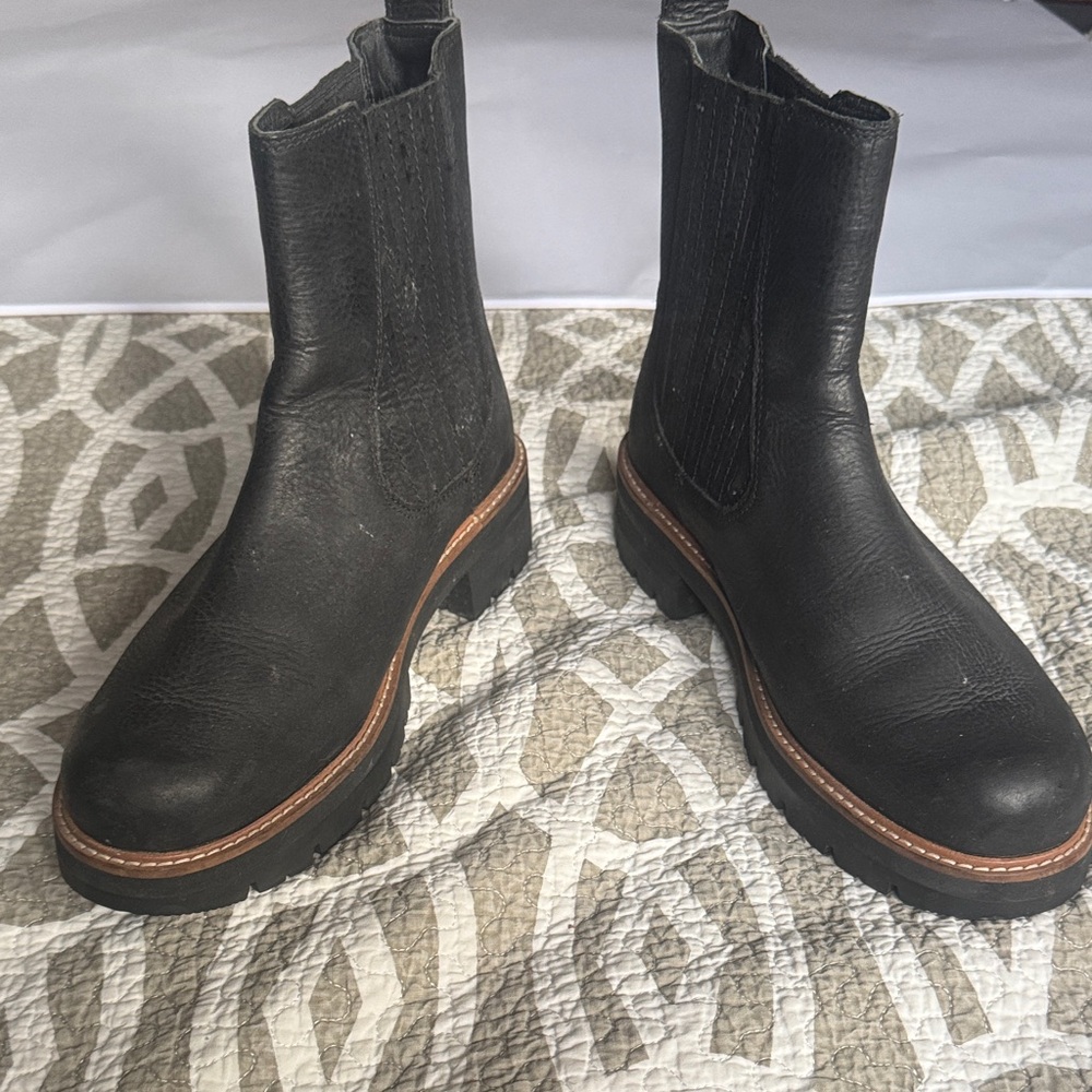 Clarks Black Leather Boots with Brown Trim